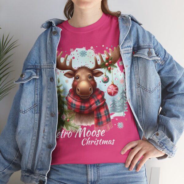 Retro Moose Christmas Tee, Cozy Holiday Shirt, Unisex Festive T-Shirt, Cute Moose Graphic Tee