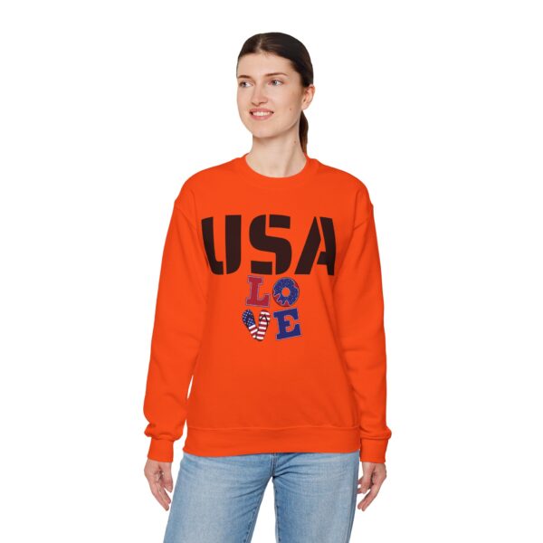 USA Love Unisex Heavy Blend™ Crewneck Sweatshirt, Patriotic Sweatshirt, Comfortable Casual Wear, Graphic t-shirt - Image 4