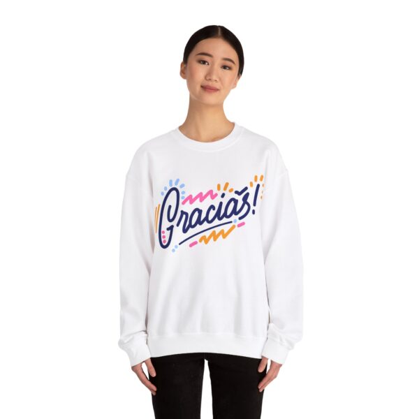 Gracías! Unisex Heavy Blend Sweatshirt, Cozy Gift for Her, Cute Casual Wear, Thank You Appreciation - Image 10