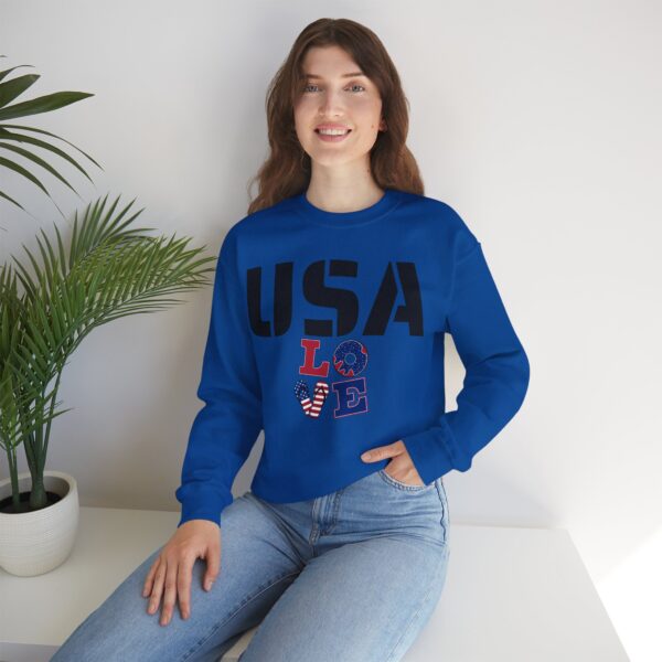 USA Love Unisex Heavy Blend™ Crewneck Sweatshirt, Patriotic Sweatshirt, Comfortable Casual Wear, Graphic t-shirt - Image 7