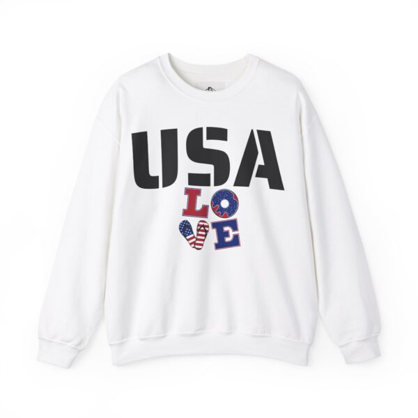 USA Love Unisex Heavy Blend™ Crewneck Sweatshirt, Patriotic Sweatshirt, Comfortable Casual Wear, Graphic t-shirt - Image 2